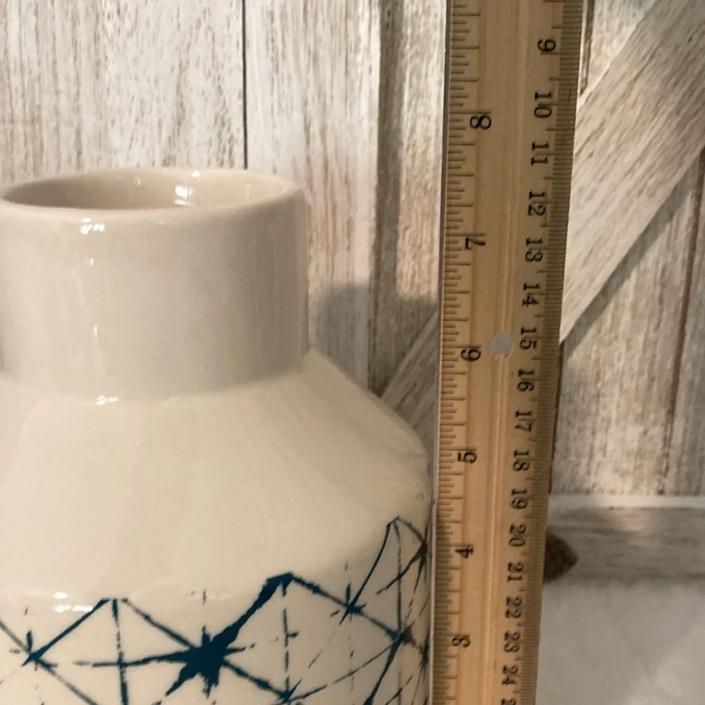 Target BP Vase
